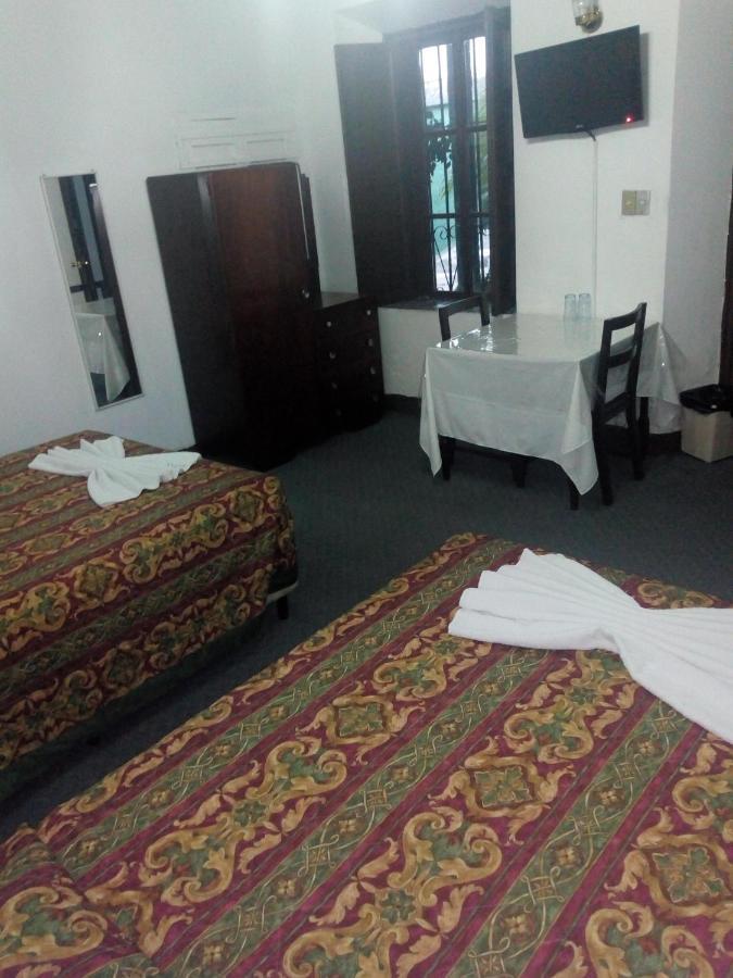 Hotel Spring Гватемала Экстерьер фото