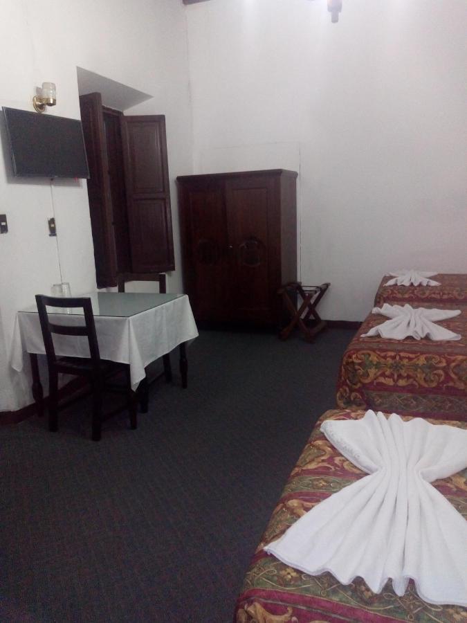 Hotel Spring Гватемала Экстерьер фото
